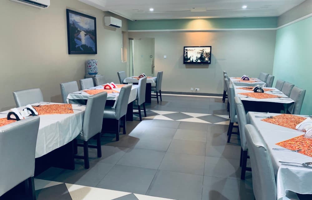 Msquare Hotel Ikeja GRA — photo 2