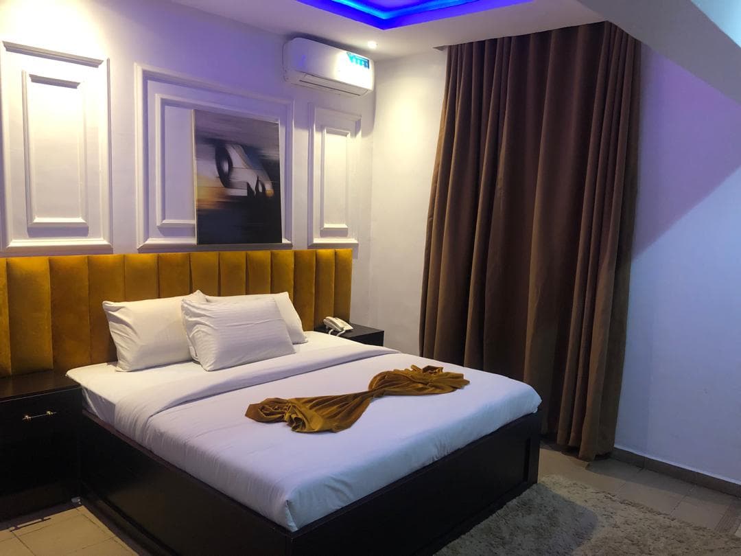 Suite Room